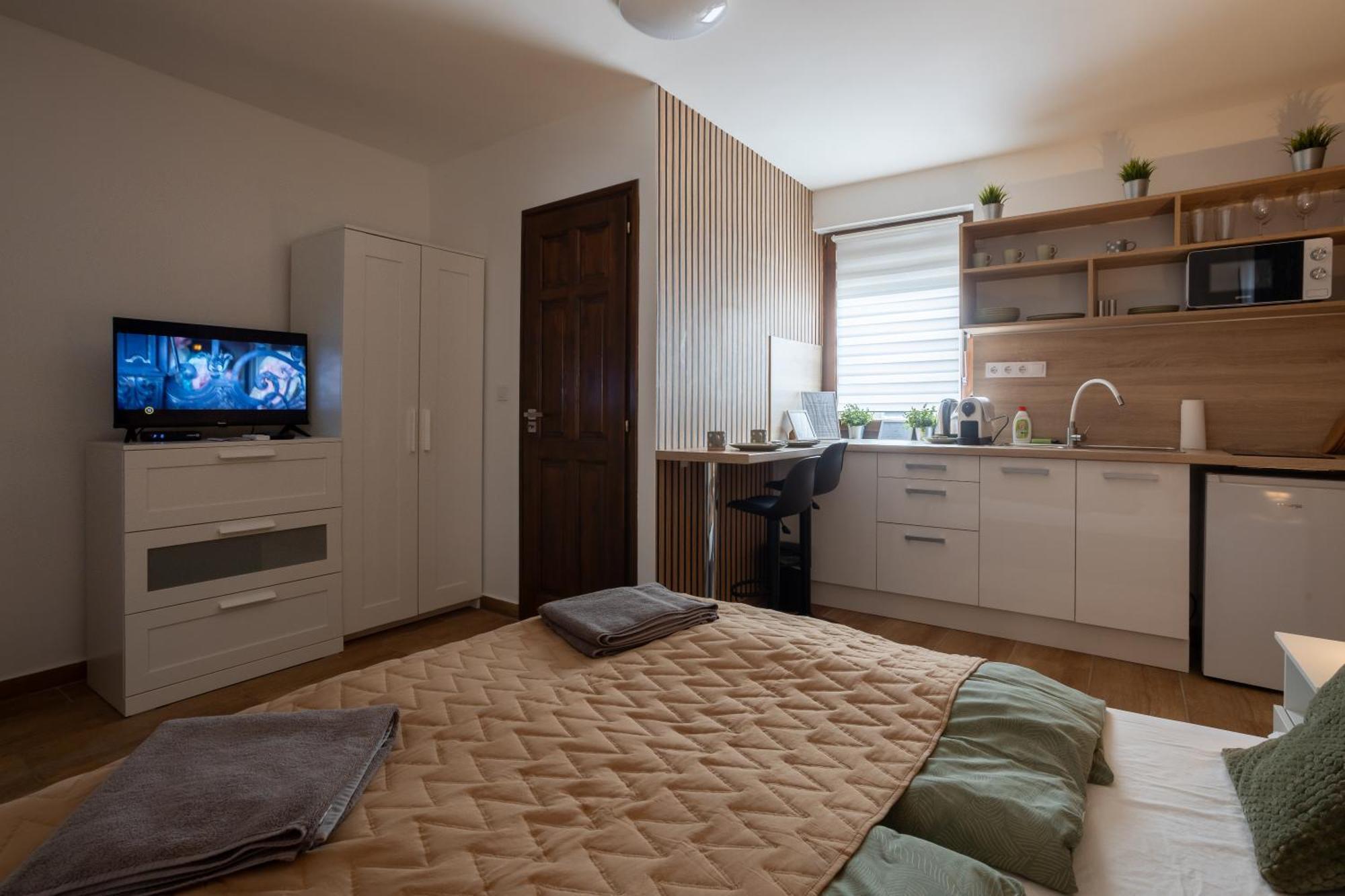 Rp Apartmanhaz Demjén المظهر الخارجي الصورة